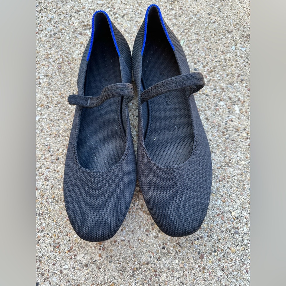 Rothy’s - black 8.5 Mary Janes